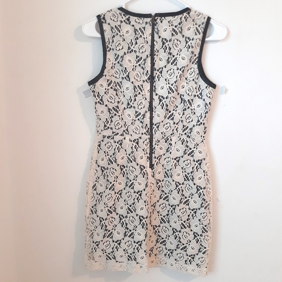Max & Riley Bodycon Dress; Ivory Lace Over Black - NWT - Picture 5 of 5